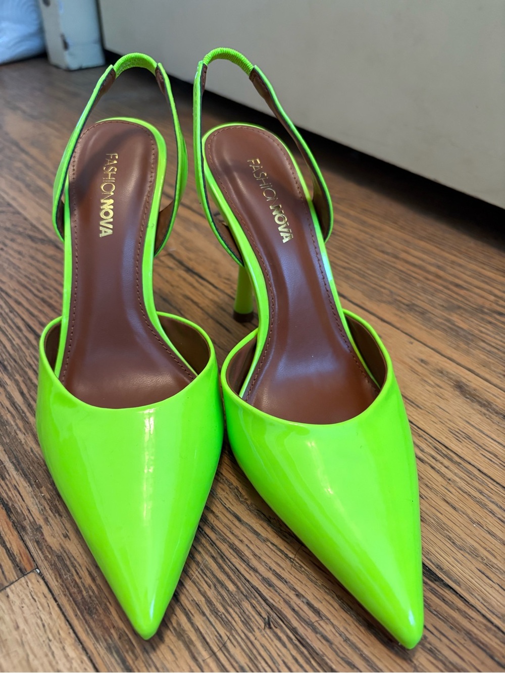Fashion Nova Neon Lime Pointed Toe Slingback Flats - Picture 2 of 4